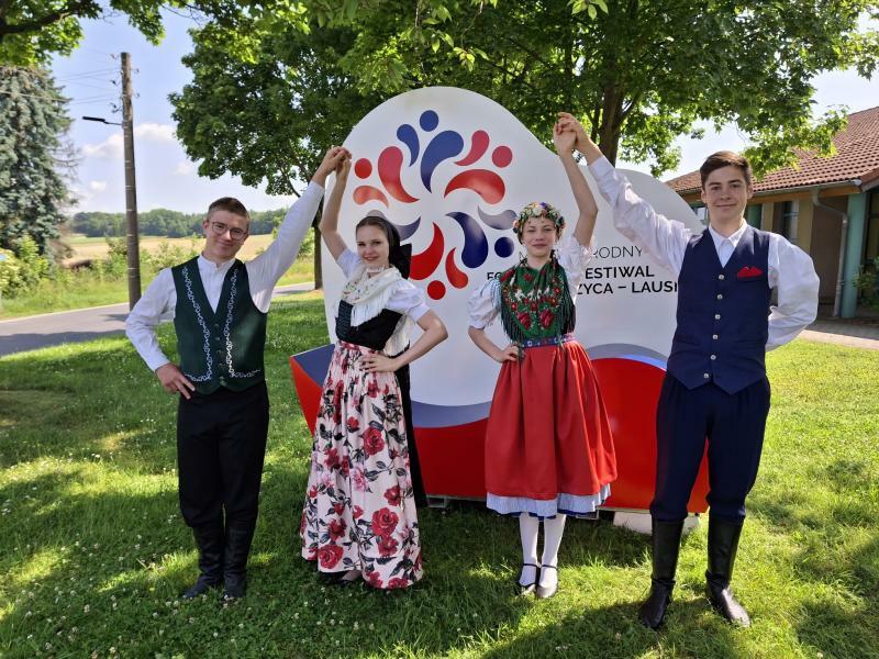 Folklore ist Trumpf in Crostwitz und in Bautzen