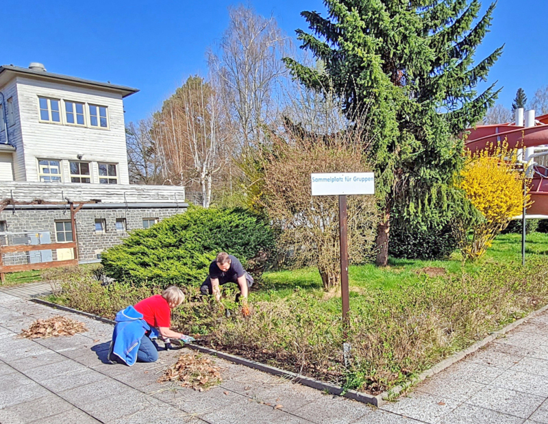 Frühjahrsputz im Wald- und Erlebnisbad „Silberteich“