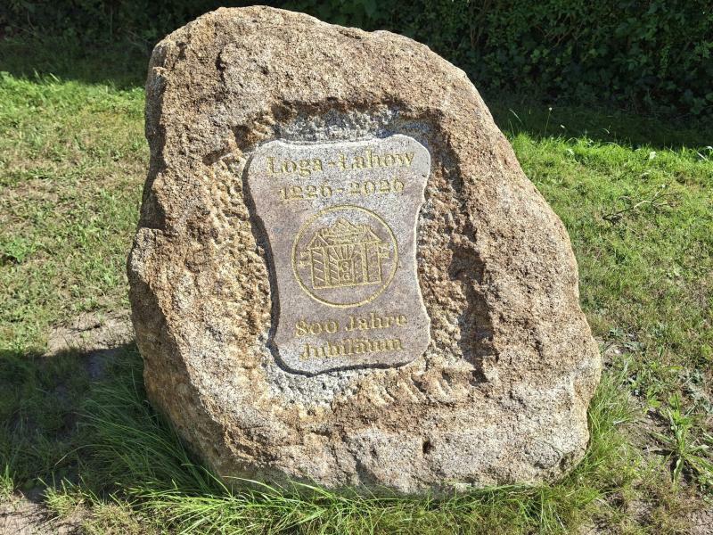 Loga - kleines Dorf
ganz groß