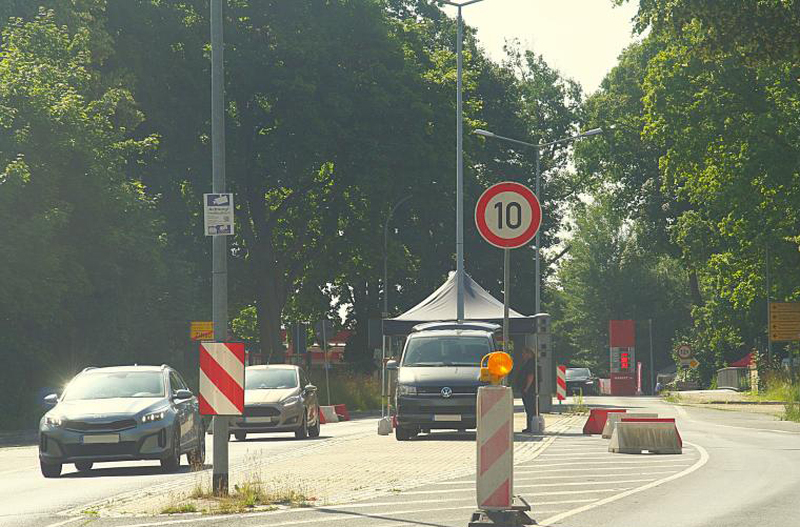 Bitte den Ausweis nicht vergessen!