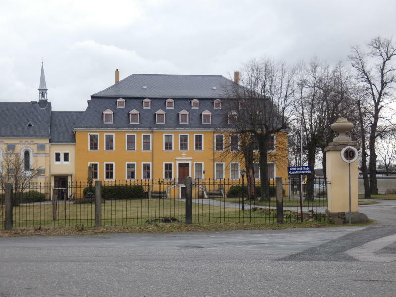 Oberschule zieht ins Räckelwitzer Herrenhaus 