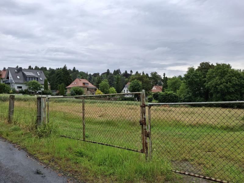 Werden auf dem Hutberg Mehrfamilienhäuser gebaut?
