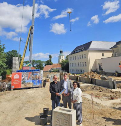 1. Spatenstich für die Turnhalle in Kittlitz