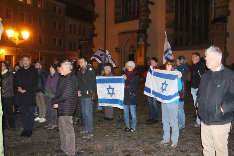 100 Bautzener stehen zusammen für Israel