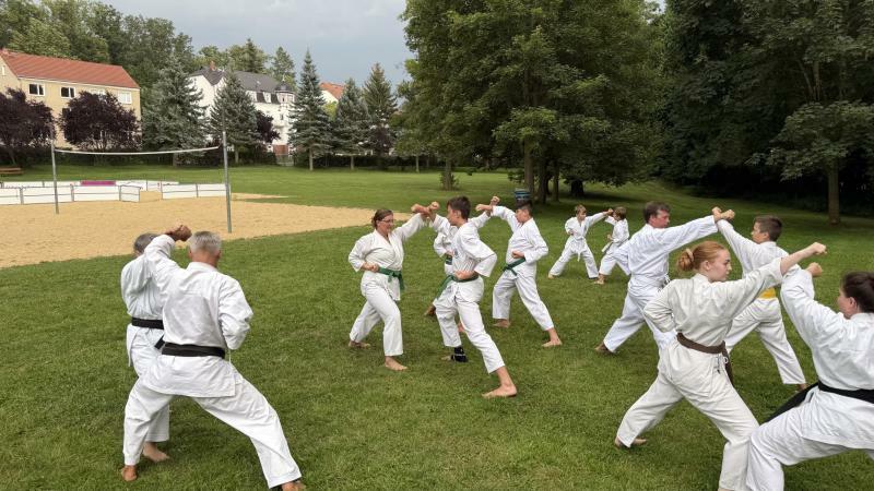 Karatekurs
für Anfänger in Löbau