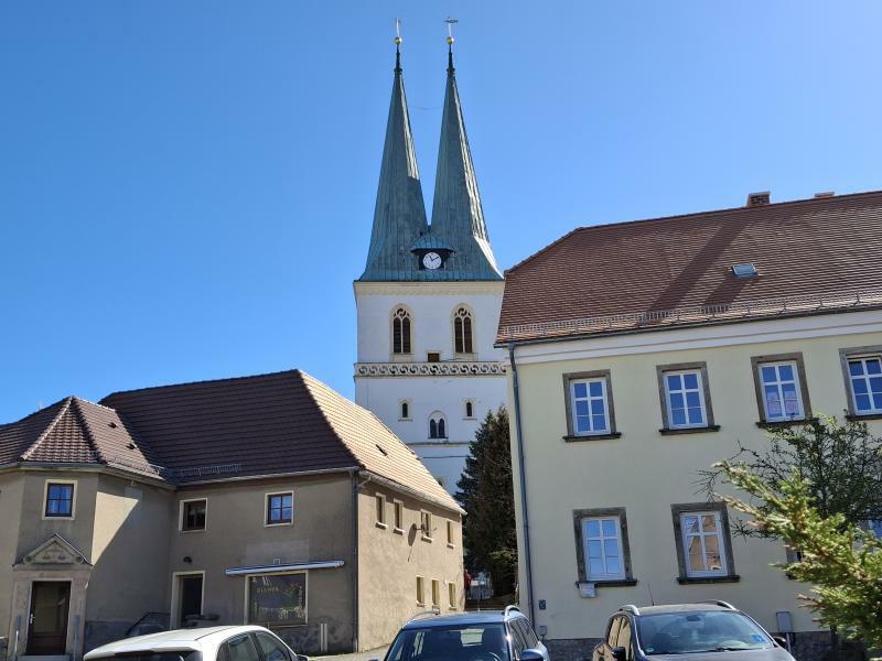 Die Kirche zurück  ins Dorf holen