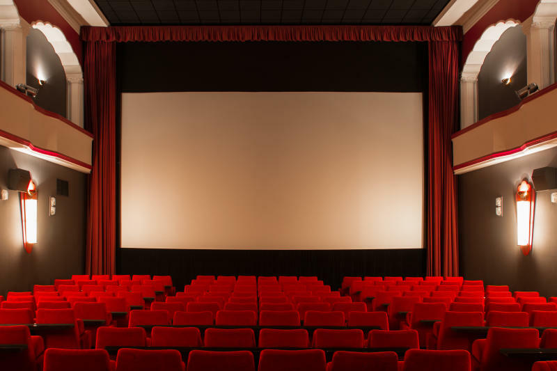 Blockbuster flimmern bald wieder über Kinoleinwände