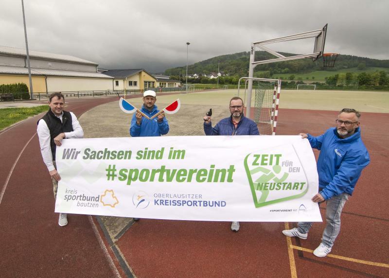 Vereine zeigen Flagge: Zeit für den Neustart 