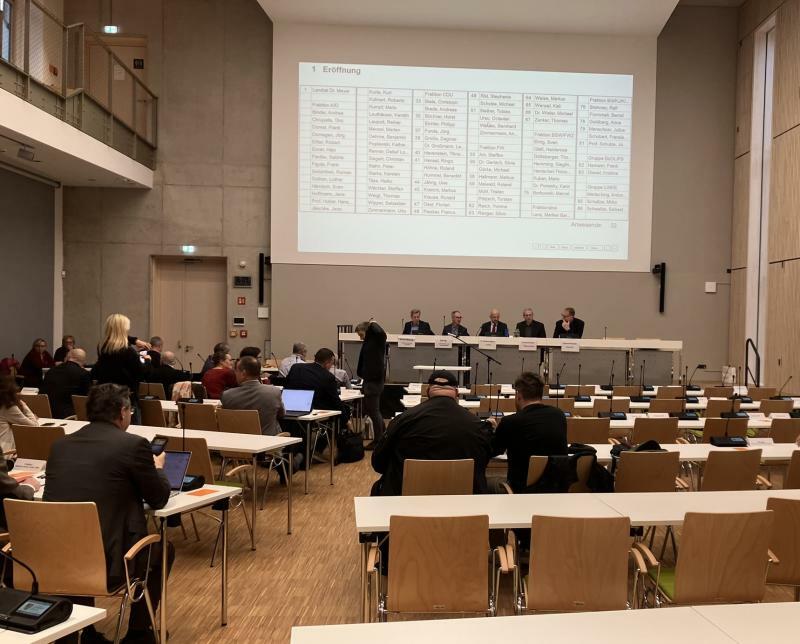 Politisches Taktieren und selektive Rechtsprüfung?