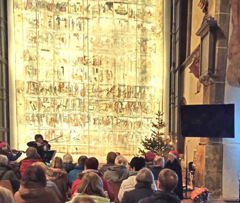 „Wunderweise Weihnacht“ im Kirchhof