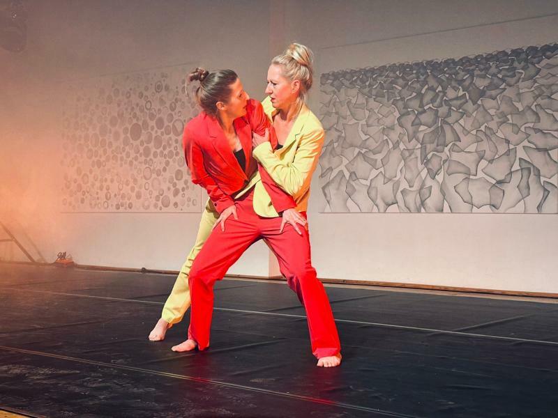 Ausflug in die Tiefe und Vielfalt des zeitgenössischen Tanzes