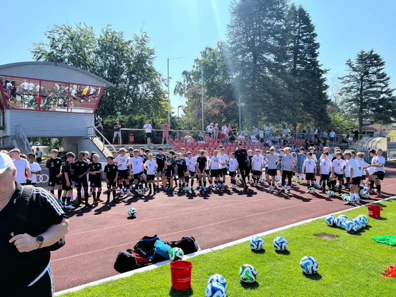 Stadion der Jugend wird zur Talentschmiede