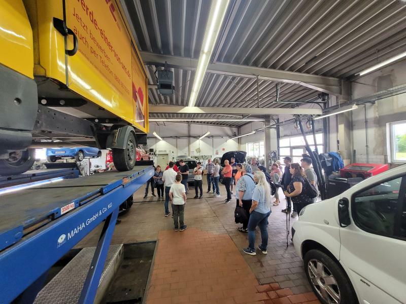 Unternehmen öffnen ihre Türen