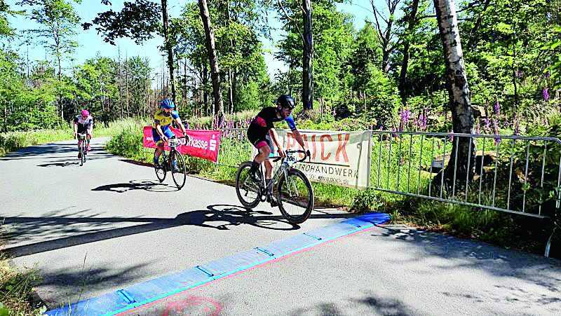 Straßenradsport am Czorneboh in Cunewalde 