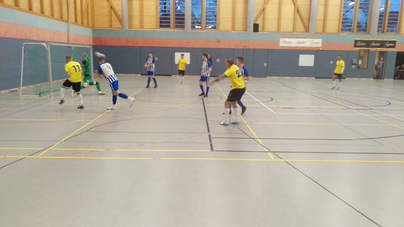 "Fußballtanz" auf dem Hallenparkett