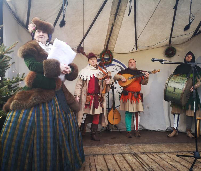 Ruprechtmarkt am Spree-Eck ganz in Historie