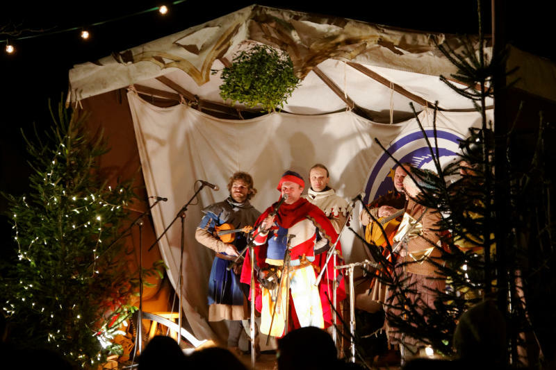 Ebersbacher Ruprechtmarkt ganz historisch