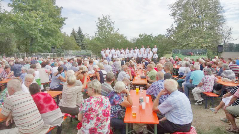 Singen an der frischen Luft in Geheege