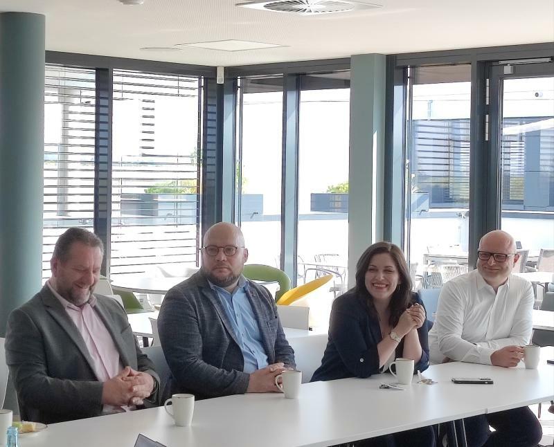 FDP nun mutig - Liberales Profil gegen eine DDR²