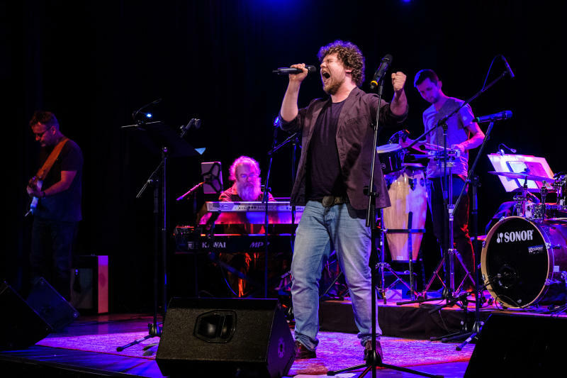 Offene Bühne
für jeden Song