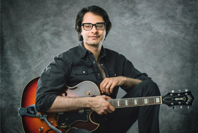 Musiker Sunjay im Zittauer Kronenkino