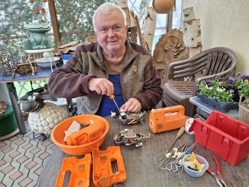 Dieser Sammler bewahrt die DDR auf