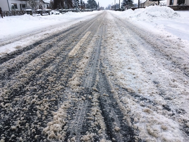 Update: Schneetief naht - Straßenmeistereien sind gerüstet