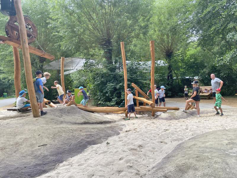 Wasserspielplatz zur Abkühlung im Zittauer Tierpark