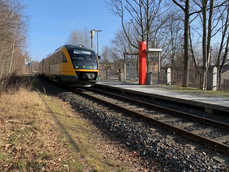 Erhalt des Eisenbahnhaltepunktes in Weinhübel?