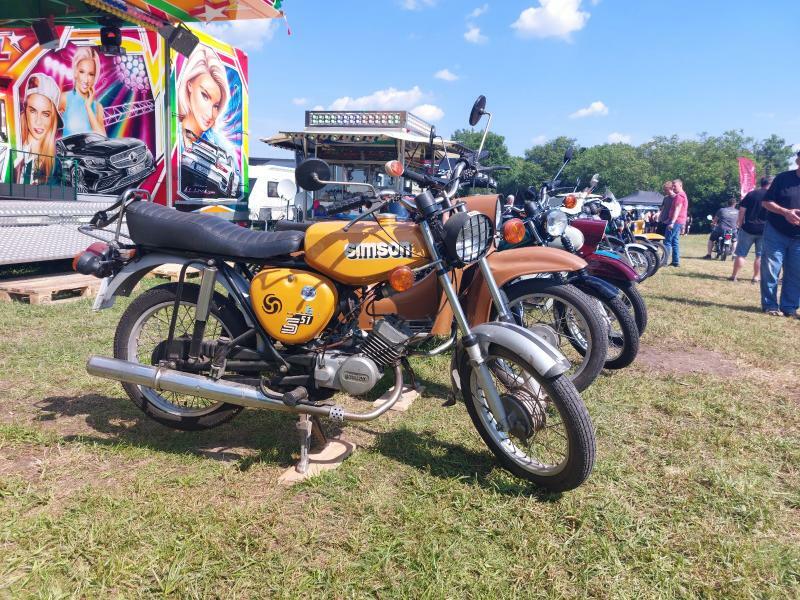 Simson, Oldtimer und Bingo in Weißbach