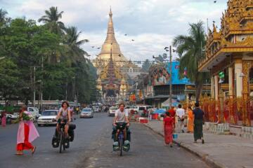 Mit zwei Fahrrädern durch Birma, Indien und Nepal
