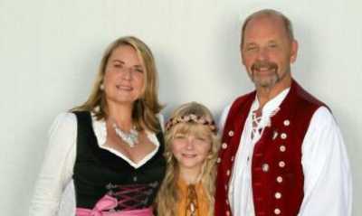 Schäferfamilie in der Großschönauer Kirche 
