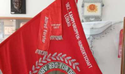 Verein Garnison Löbau erwirbt seltene Fahne 