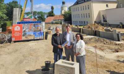 1. Spatenstich für die Turnhalle in Kittlitz