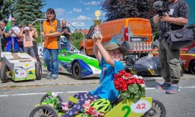 Kühne Piloten im Fahrerlager von Ebersdorf