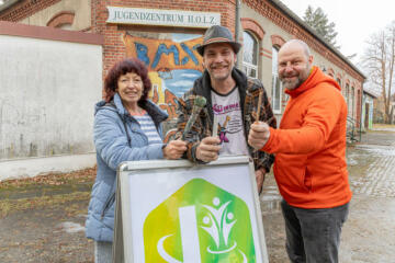 Jeder darf den Bleistift in die Hand nehmen