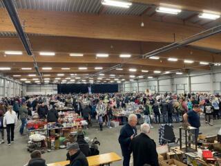 Tagesflohmarkt  in der Löbauer Messehalle