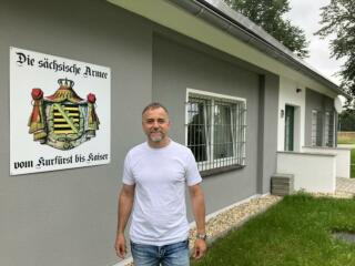 Warten auf den 1000. Gast im Militärmuseum