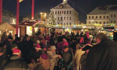 Weihnachtsmarkt auf dem Altmarkt in Bischofswerda