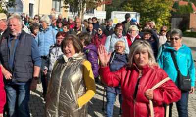 Fünfgemeinde auf großer Volkswanderung